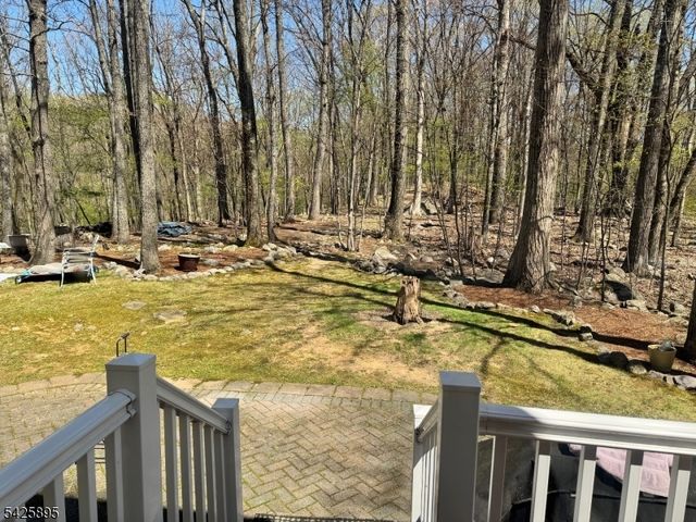 32 Saint Bernards Rd, Rockaway Twp., NJ 07885