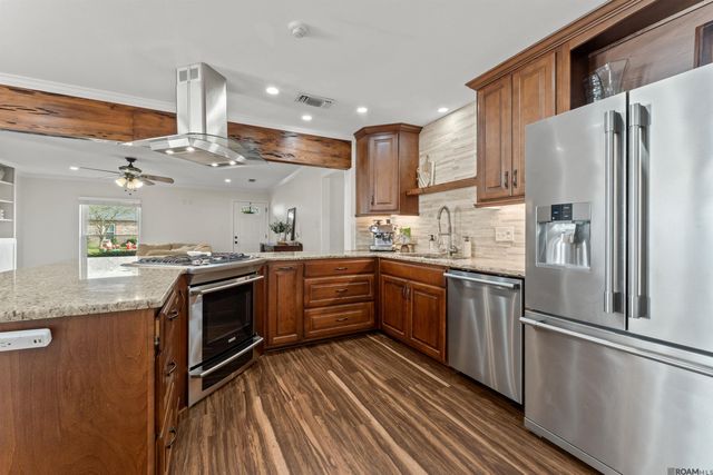 7160 Vice President Dr, Baton Rouge, LA 70817