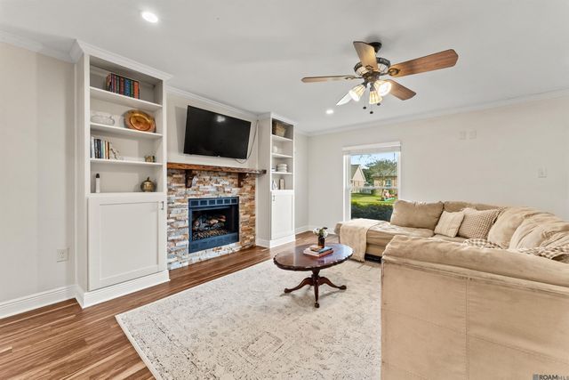 7160 Vice President Dr, Baton Rouge, LA 70817