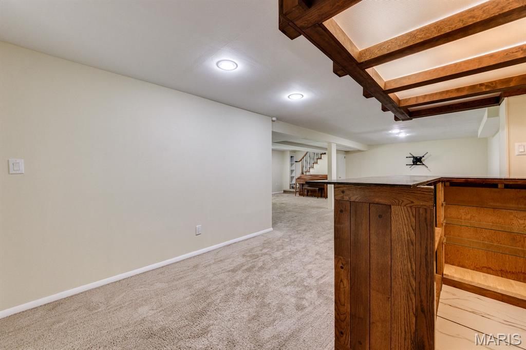 Image 42 of property listing at 20 Elderwood Court, St Louis, MO 63026