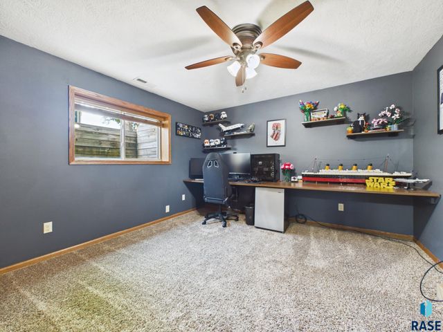 5204 S Culbert Ave Avenue, Sioux Falls, SD 57106