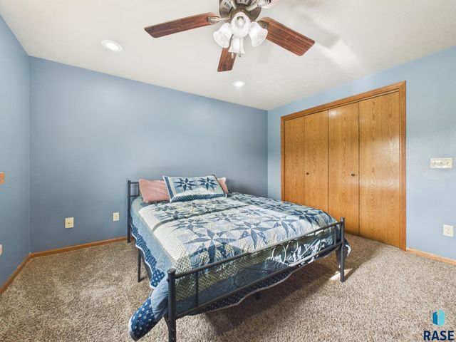 5204 S Culbert Ave Avenue, Sioux Falls, SD 57106