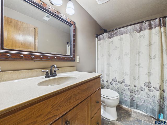 5204 S Culbert Ave Avenue, Sioux Falls, SD 57106