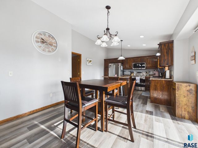 5204 S Culbert Ave Avenue, Sioux Falls, SD 57106