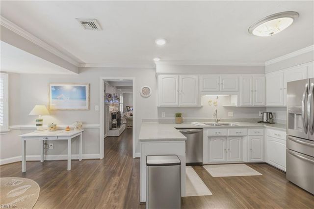 2209 W Admiral DR, Virginia Beach, VA 23451