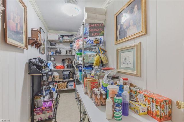 2209 W Admiral DR, Virginia Beach, VA 23451