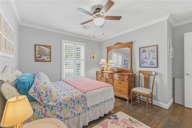 2209 W Admiral DR, Virginia Beach, VA 23451