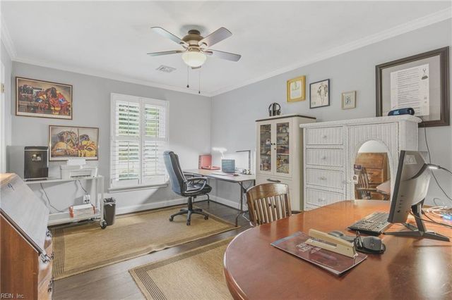 2209 W Admiral DR, Virginia Beach, VA 23451