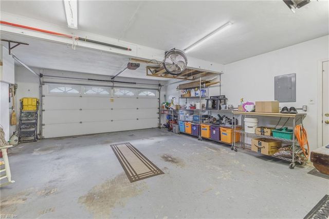2209 W Admiral DR, Virginia Beach, VA 23451