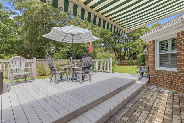 2209 W Admiral DR, Virginia Beach, VA 23451