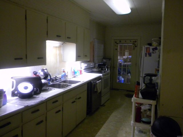 500 W Poplar Street, Paragould, AR 72450