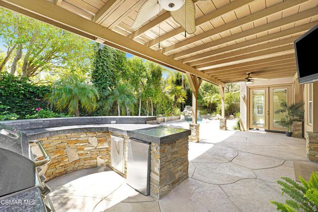 139 Sawtelle Court, Simi Valley, CA 93065