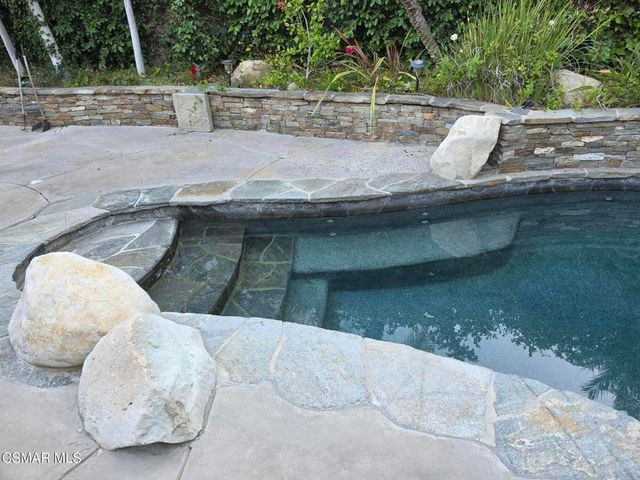 139 Sawtelle Court, Simi Valley, CA 93065