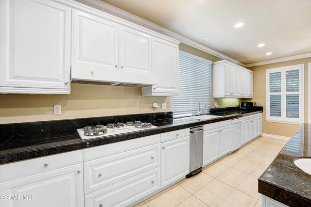 139 Sawtelle Court, Simi Valley, CA 93065