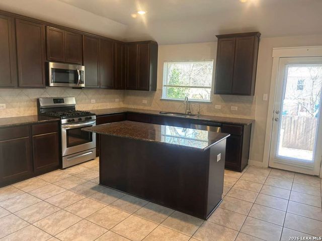 11254 Casina Vw, San Antonio, TX 78249