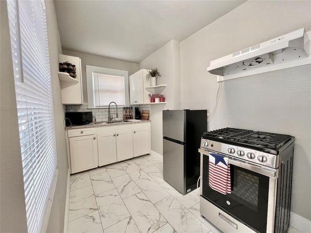 5224 Leeland Street A, Houston, TX 77023