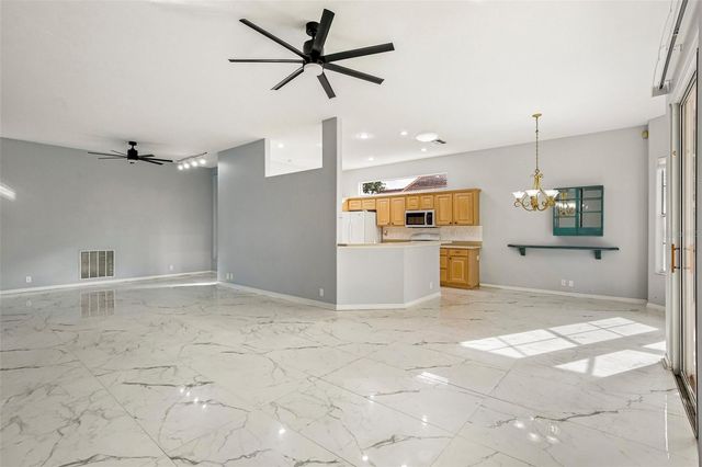 5814 FAIRWOODS CIRCLE, Sarasota, FL 34243