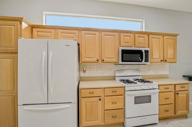 5814 FAIRWOODS CIRCLE, Sarasota, FL 34243