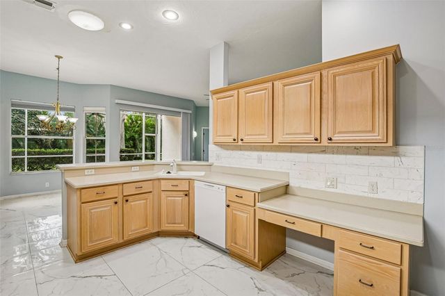 5814 FAIRWOODS CIRCLE, Sarasota, FL 34243