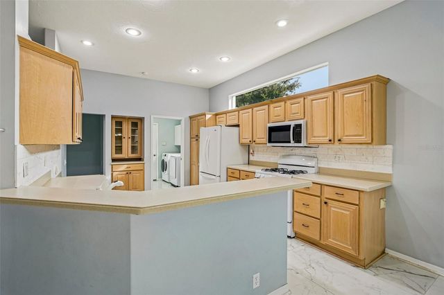 5814 FAIRWOODS CIRCLE, Sarasota, FL 34243