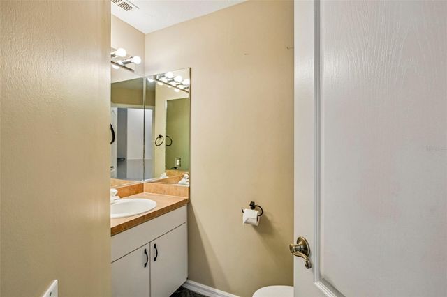 5814 FAIRWOODS CIRCLE, Sarasota, FL 34243