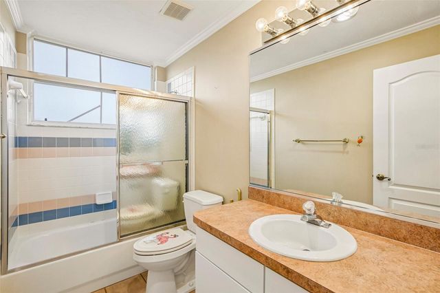 5814 FAIRWOODS CIRCLE, Sarasota, FL 34243