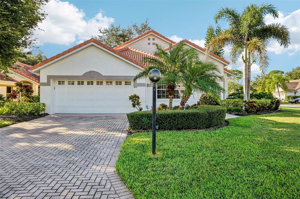 5814 FAIRWOODS CIRCLE, Sarasota, FL 34243