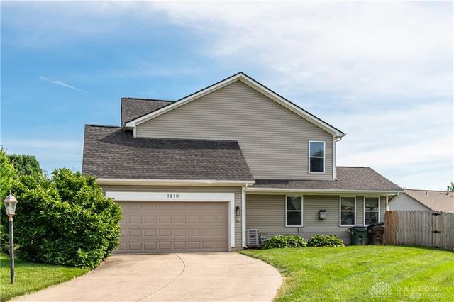 1210 Whitetail Drive, Beavercreek Twp, OH 45324