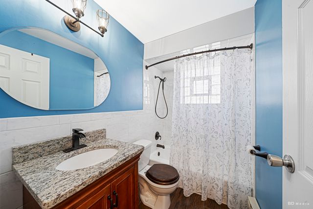 7315 W 85th Place 2A, Bridgeview, IL 60455