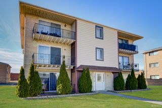 7315 W 85th Place 2A, Bridgeview, IL 60455
