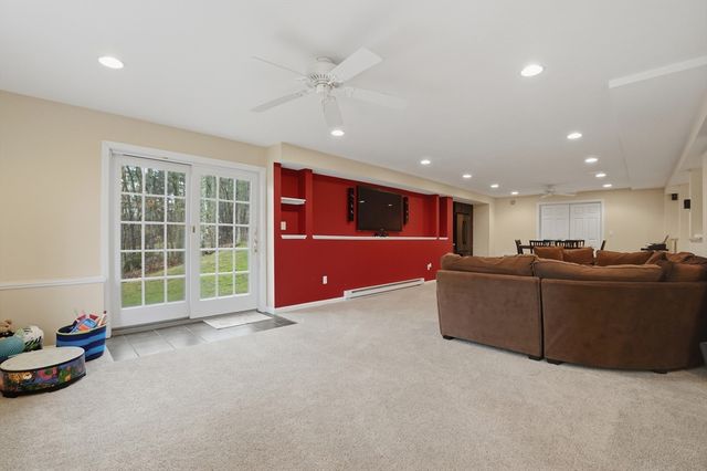 42 Trefry Lane, Stow, MA 01775