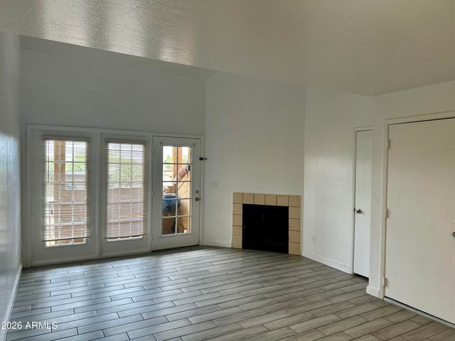 4901 S CALLE LOS CERROS Drive 279, Tempe, AZ 85282