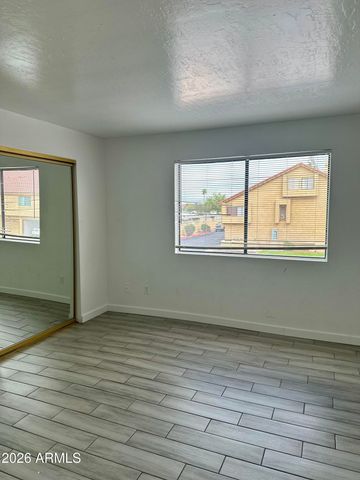 4901 S CALLE LOS CERROS Drive 279, Tempe, AZ 85282