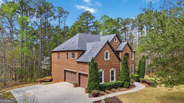 2704 Ivy Circle, Conyers, GA 30013