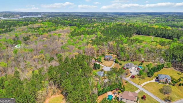 2704 Ivy Circle, Conyers, GA 30013