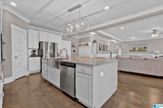 6070 ENCLAVE PLACE, Trussville, AL 35173
