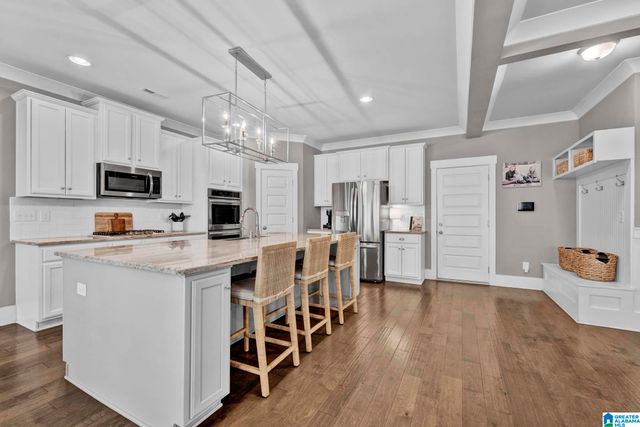 6070 ENCLAVE PLACE, Trussville, AL 35173