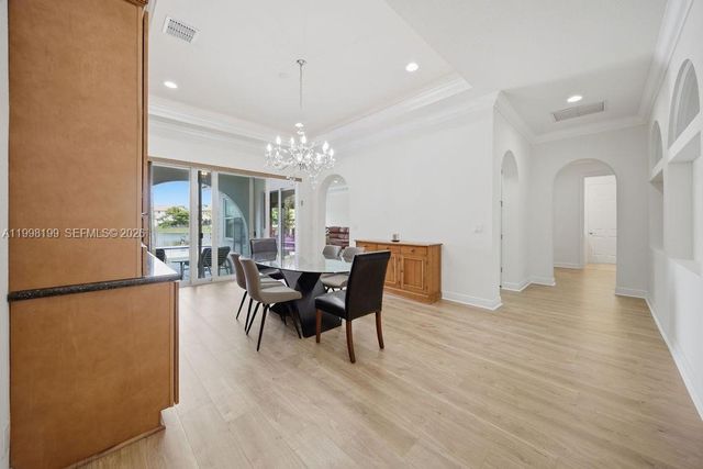 8055 NW 117th Way, Parkland, FL 33076