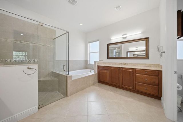 8055 NW 117th Way, Parkland, FL 33076
