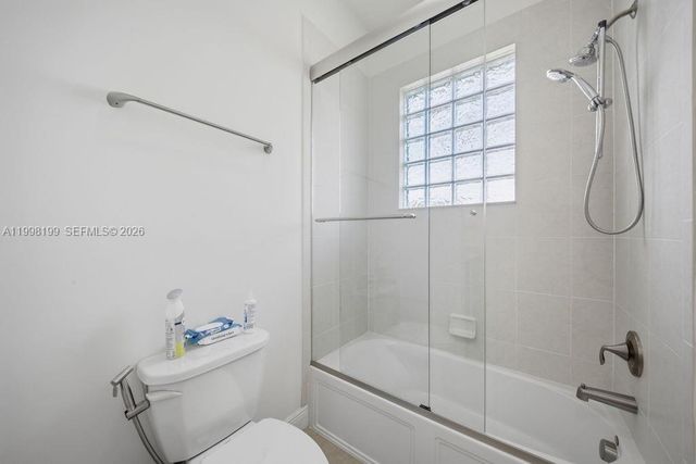 8055 NW 117th Way, Parkland, FL 33076