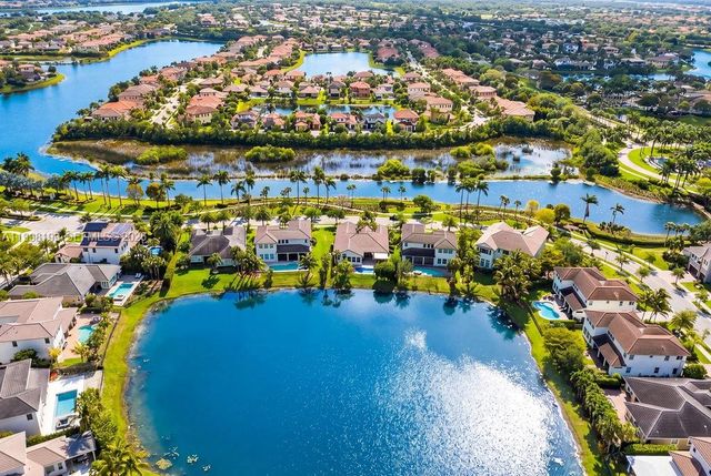 8055 NW 117th Way, Parkland, FL 33076