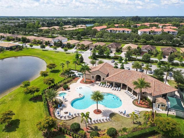 6540 WILLOWSHIRE WAY, Bradenton, FL 34212