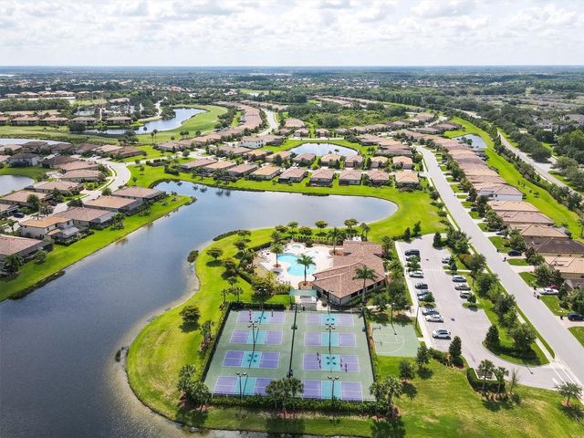 6540 WILLOWSHIRE WAY, Bradenton, FL 34212