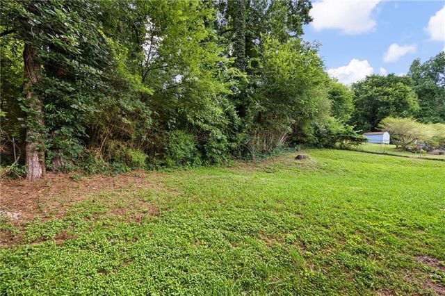 4220 Terrace Drive, Acworth, GA 30101