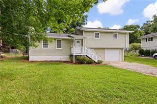 4220 Terrace Drive, Acworth, GA 30101