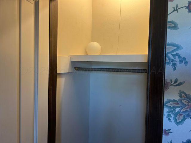 7115 GAINSBOROUGH Road, Amarillo, TX 79106