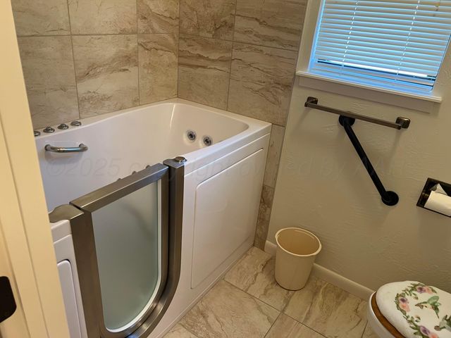 7115 GAINSBOROUGH Road, Amarillo, TX 79106