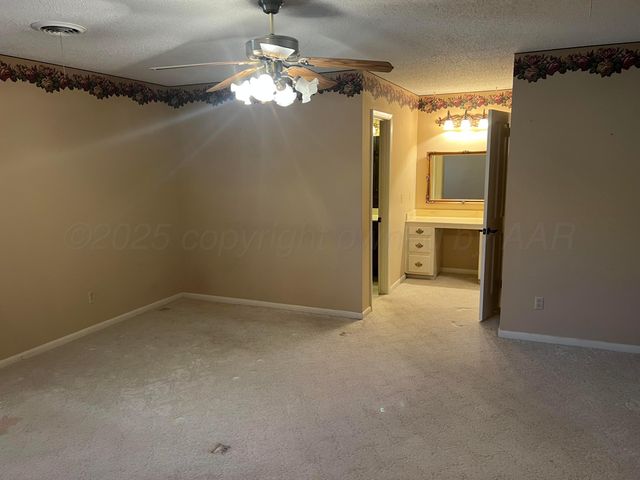 7115 GAINSBOROUGH Road, Amarillo, TX 79106