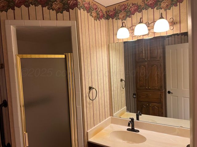 7115 GAINSBOROUGH Road, Amarillo, TX 79106