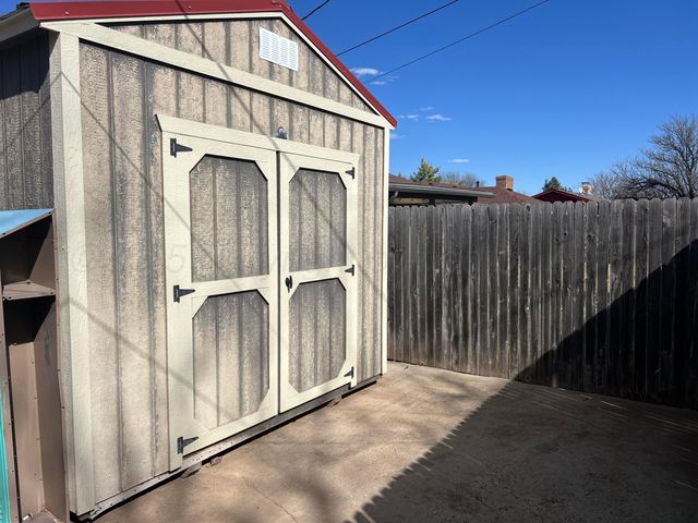 7115 GAINSBOROUGH Road, Amarillo, TX 79106